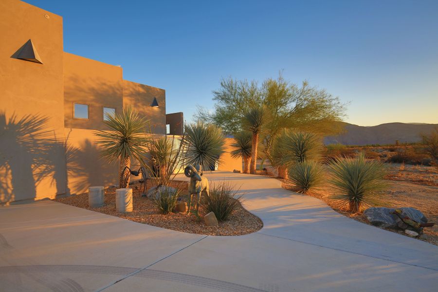 Unique Homes in Borrego Springs